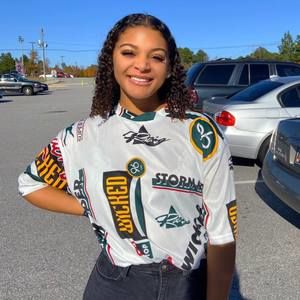 Meet your Posher, Marina